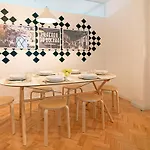 Uporto House
