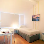 Uporto House