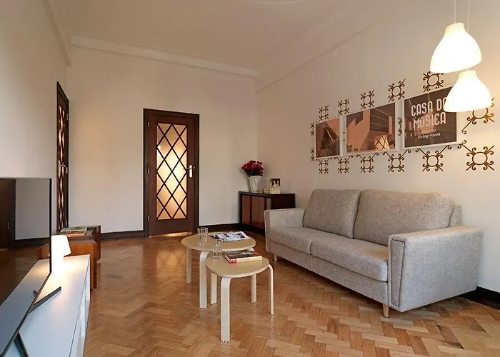 Uporto House Guest house